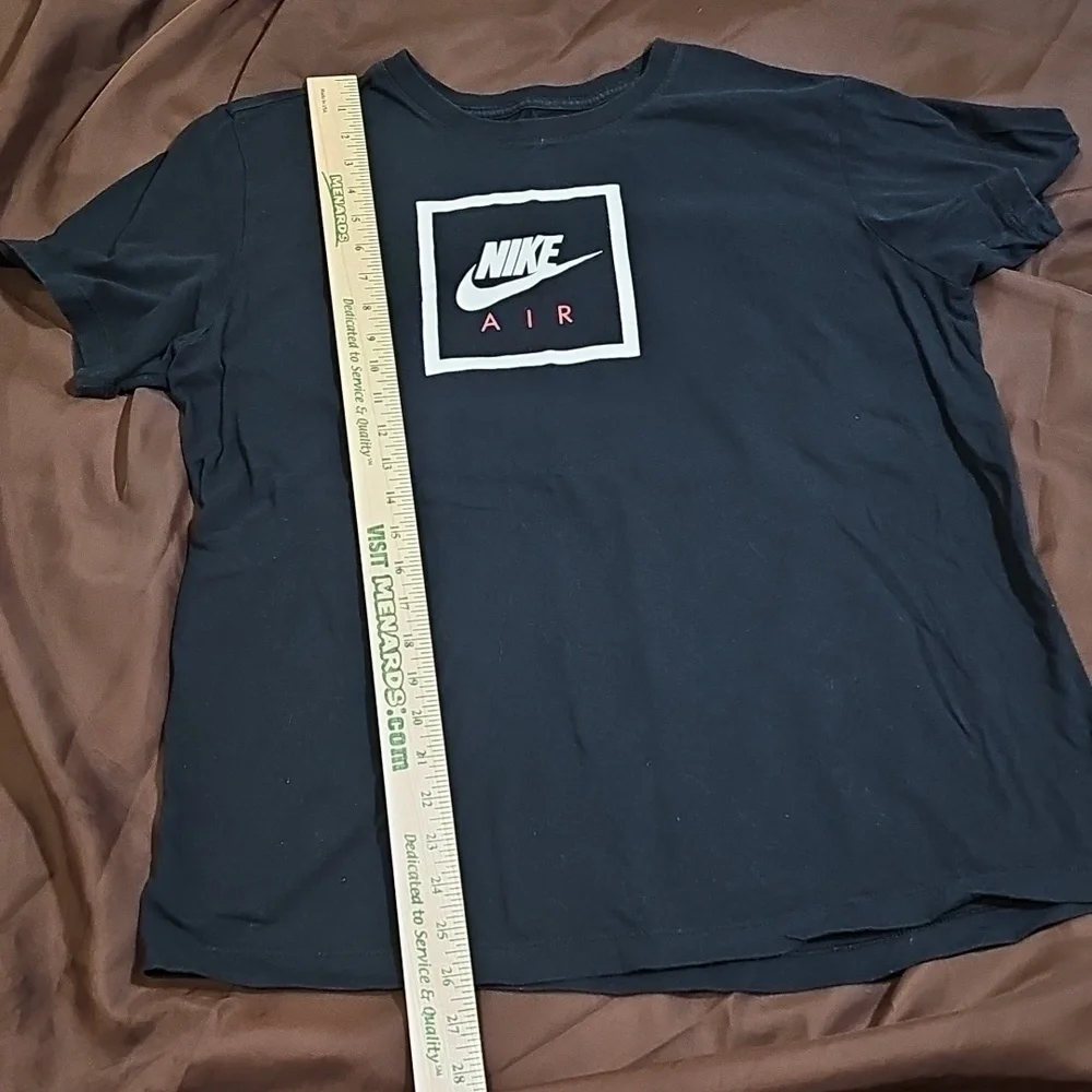 Nike Air Black The Nike Tee Short Sleeve Cotton Logo T-shirt Size L